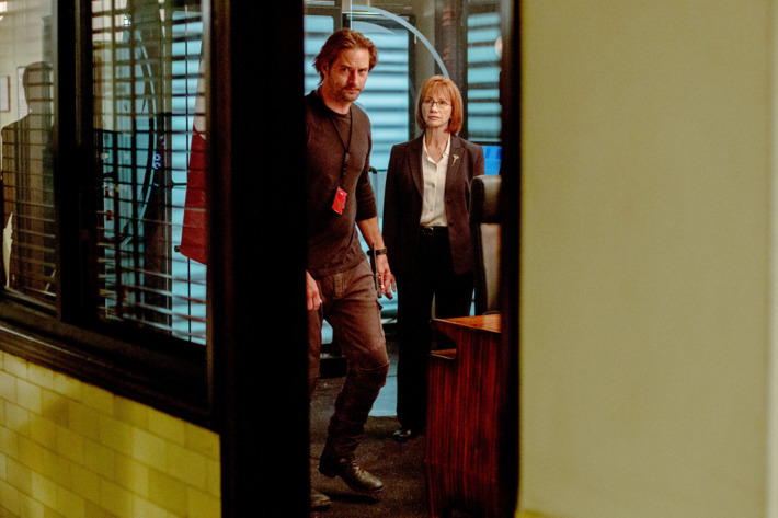 Colony - Season 1