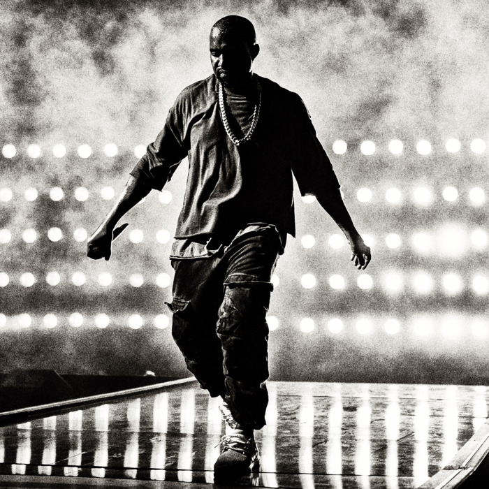 2015 iHeartRadio Music Festival - Night 1 - Show