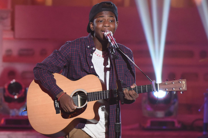 AMERICAN IDOL: Contestant Lee Jean in the “Showcase #3: 2nd 12 Performances” episode of AMERICAN IDOL airing Wednesday, Feb. 17 (8:00-9:01 PM ET/PT) on FOX. © 2016 FOX Broadcasting Co. Cr: Ray Mickshaw / FOX.