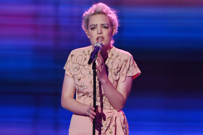 AMERICAN IDOL: Contestant Jenn Blosil in the “Wildcard Night: Judges Pick” episode of AMERICAN IDOL airing Wednesday, Feb. 24 (8:00-9:01 PM ET/PT) on FOX. © 2016 Fox Broadcasting Co. Cr: Ray Mickshaw / FOX.