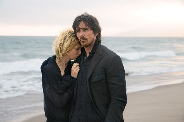 KoC-03840_R(l to r) Cate Blanchett stars as ‘Nancy’ and Christian Bale as ‘Rick’ in Terrence Malick's drama KNIGHT OF CUPS, a Broad Green Pictures release.Credit: Melinda Sue Gordon / Broad Green Pictures