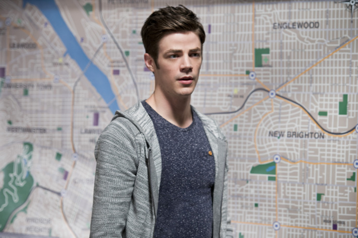 The Flash -- "Flash Back" -- Image: FLA217a_0086b.jpg -- Pictured: Grant Gustin as Barry Allen -- Photo: Diyah Pera/The CW -- é 2016 The CW Network, LLC. All rights reserved.