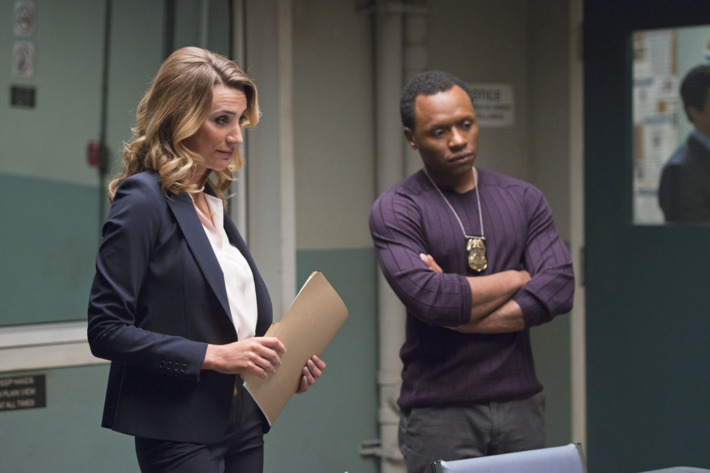 Jessica Harmon as Dale, Malcolm Goodwin as Clive.
