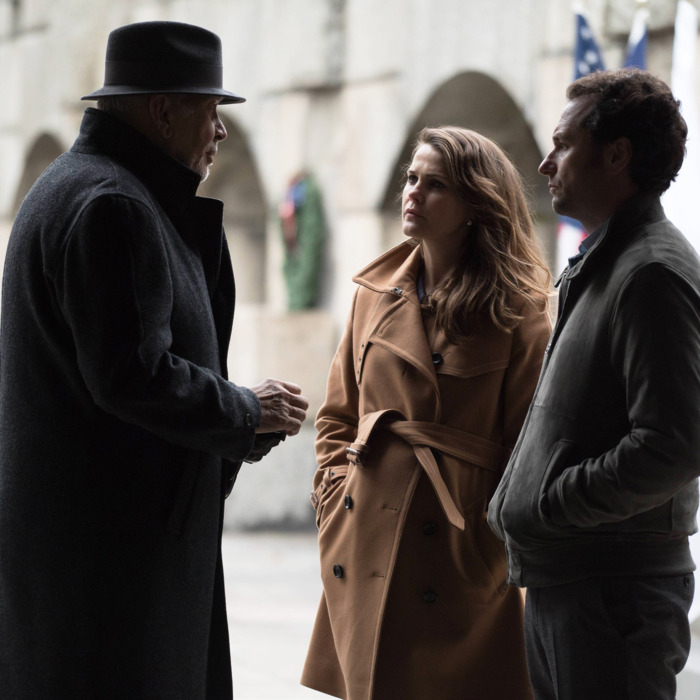 THE AMERICANS --