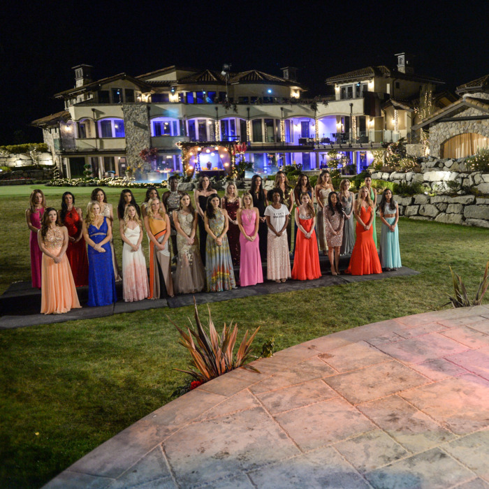 UnReal Season 2
