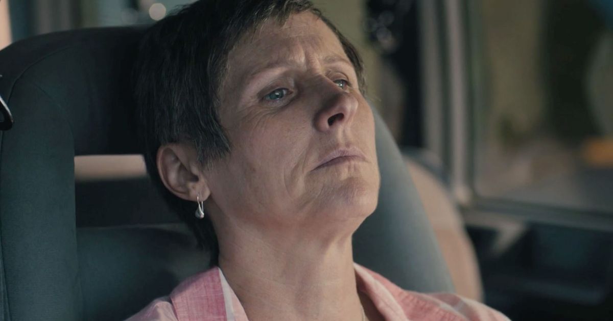 Other People Trailer Molly Shannon Plays A Fun Mom With Cancer Will Probably Make You Cry