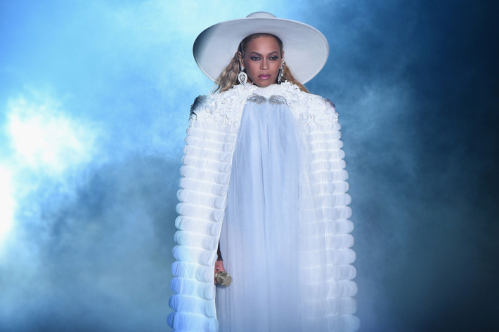 2016 MTV Video Music Awards - Show & Audience