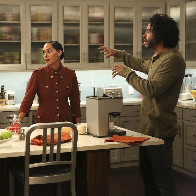 Anthony Anderson as Dre, Tracee Ellis Ross as Bow, Daveed Diggs as Johan.