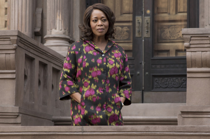 Alfre Woodard as Mariah.