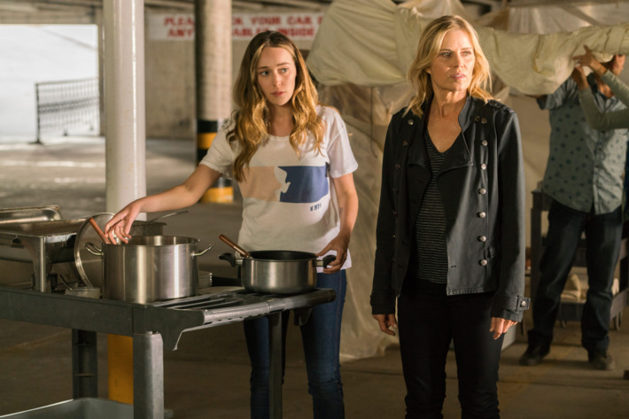 Alycia Debnam-Carey as Alicia Clark, Kim Dickens as Madison Clark - Fear the Walking Dead _ Season 2, Episode 14 - Photo Credit: Richard Foreman/AMC