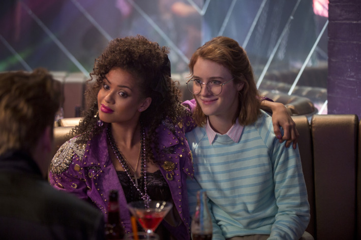 Gugu Mbatha-Raw as Kelly, Mackenzie Davis as Yorkie.