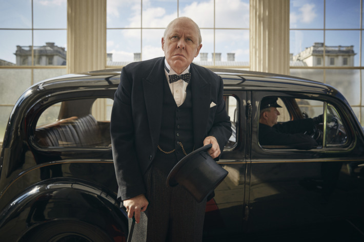 John Lithgow as Churchill.