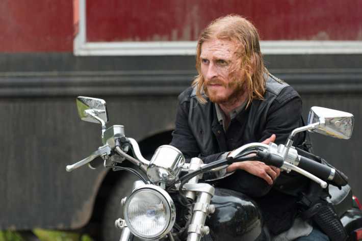 Austin Amelio as Dwight - The Walking Dead _ Season 7, Episode 3 - Photo Credit: Gene Page/AMC