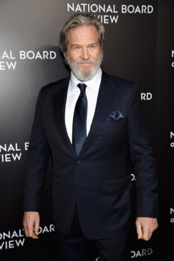 2016 National Board Of Review Gala - Inside Arrivals