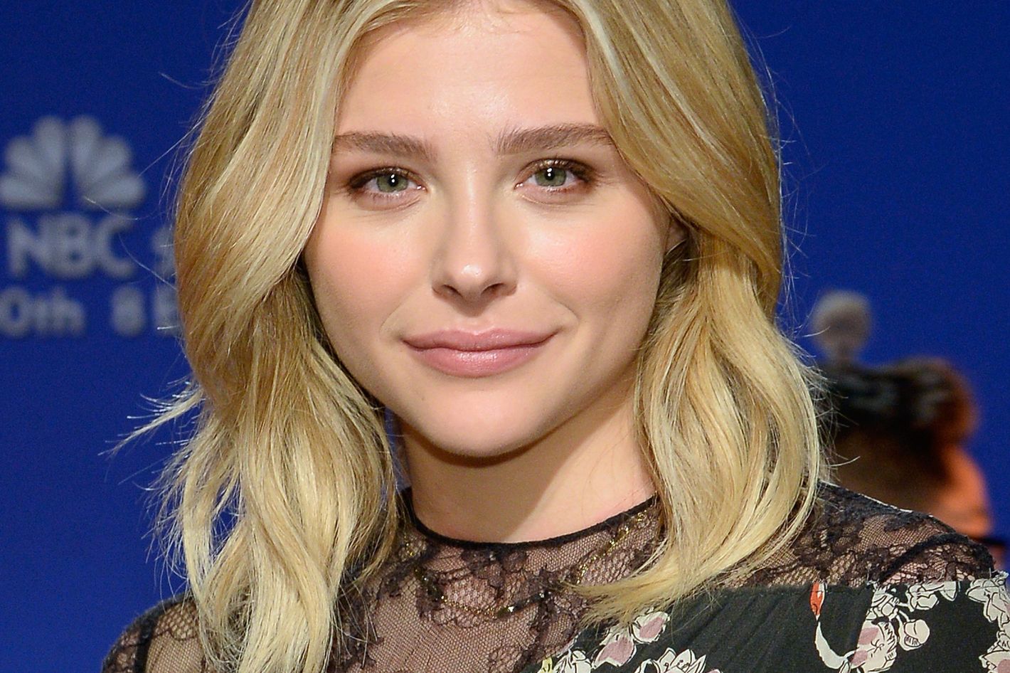 Chlo Grace Moretz Appalled By Her Movies Body Shaming Ad