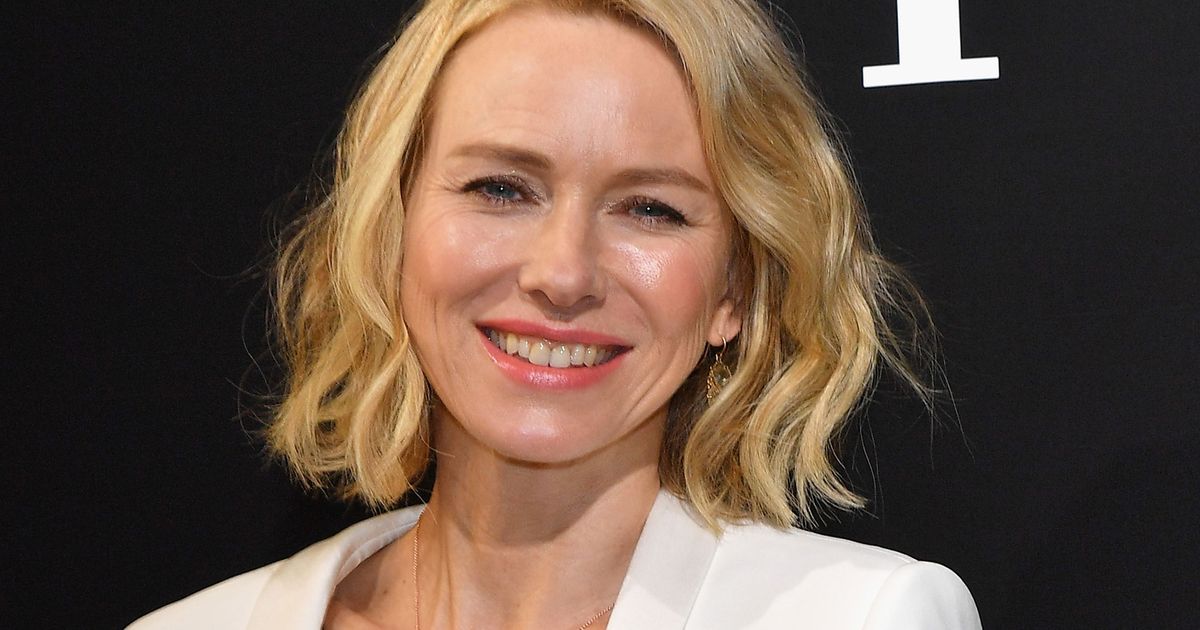 A Conversation About Naomi Watts&rsquo;s Instagram, the Summer&rsquo;s Best Feed