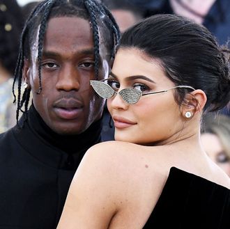 travis and kylie still dating fwb hook up