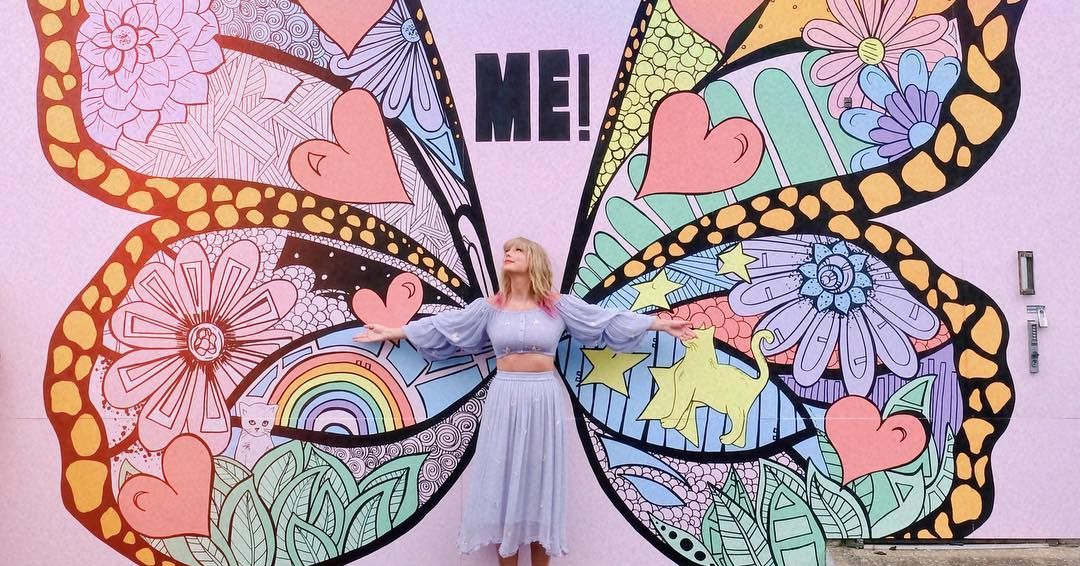 Taylor Swift Butterfly Mural Every Clue To New Song Me