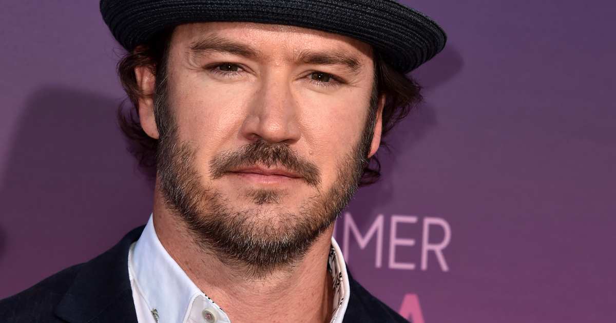 Time In! Mark-Paul Gosselaar Confirms That He’ll Be Back for Saved by the Bell Revival