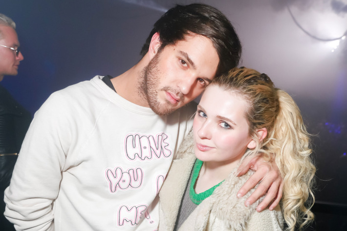 Andrew Warren and Abigail Breslin.