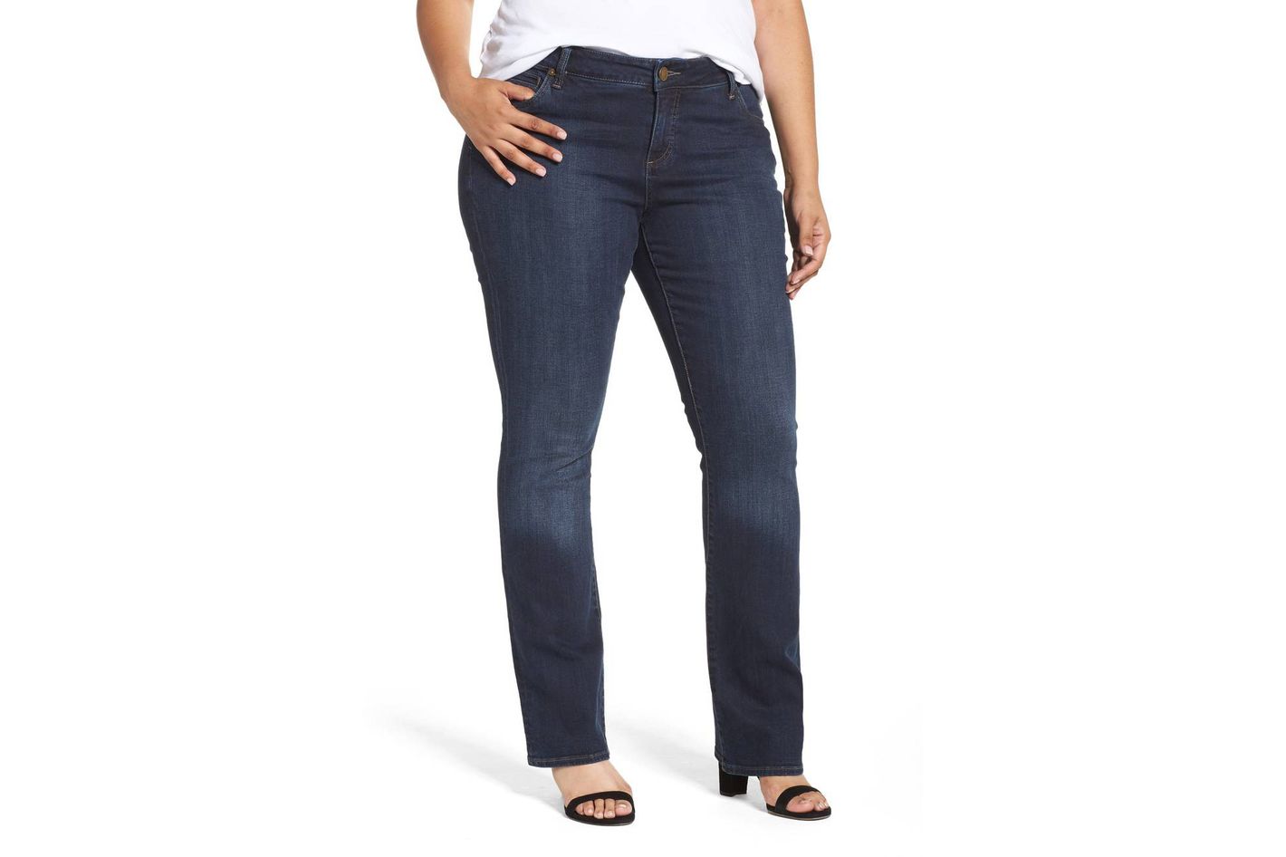 12 Perfect Pairs of Jeans for Curvy Women