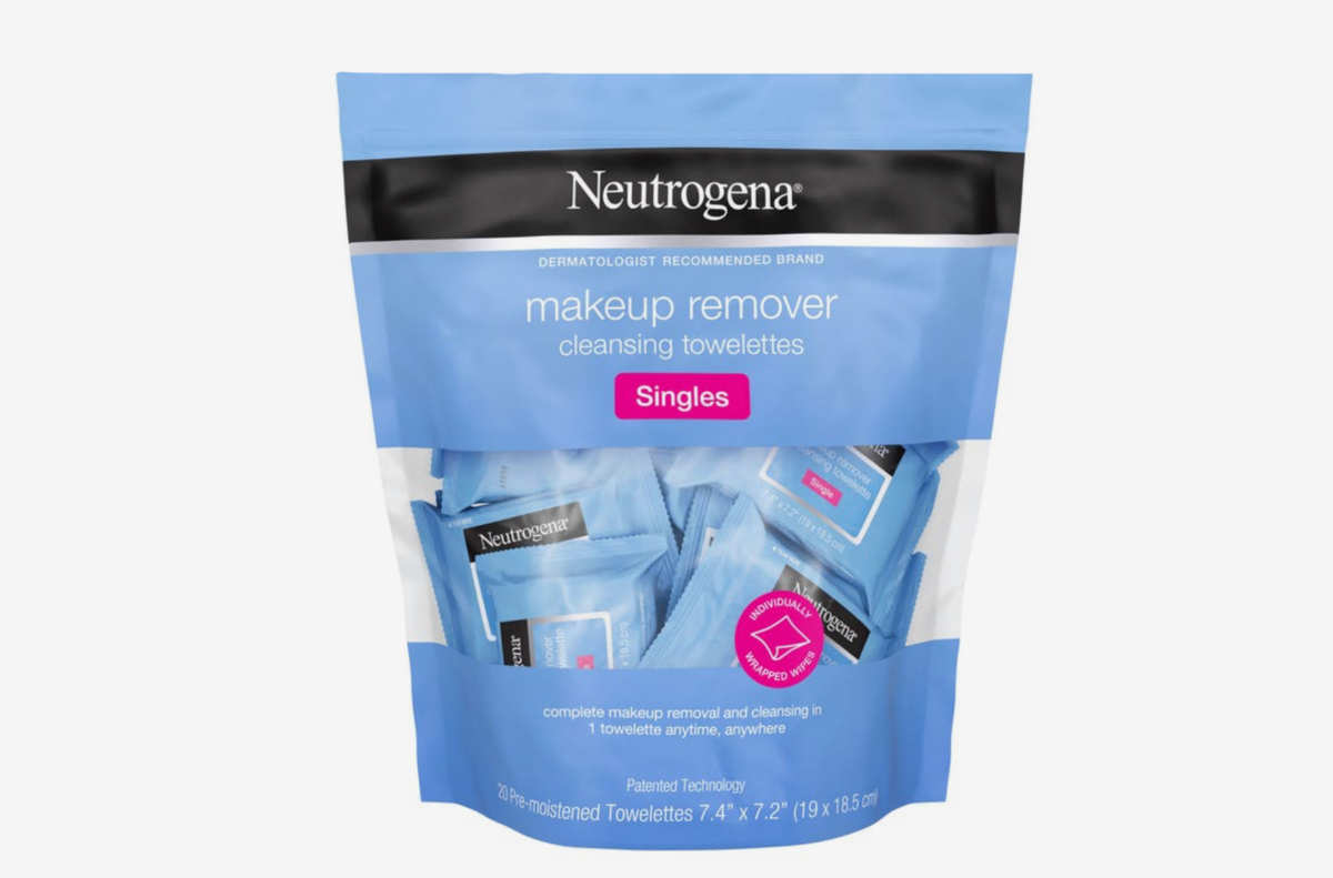 How To Remove Makeup Stains From Clothes 2019