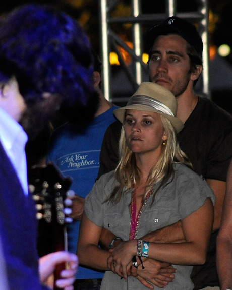 Reese Witherspoon and Jake Gyllenhaal.