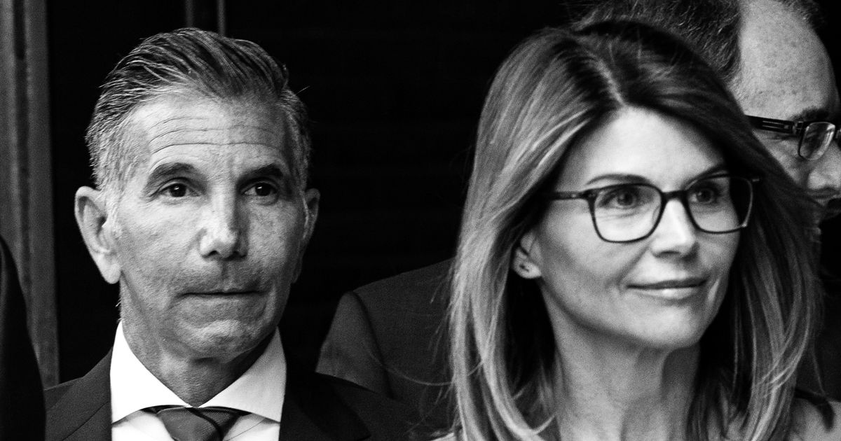Lori Loughlin facing charges in a nationwide college admissions cheating scheme, Boston, USA - 03 Apr 2019