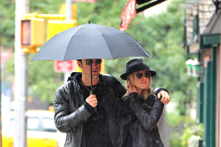 A sartorial match: Jennifer Aniston and Justin Theroux.